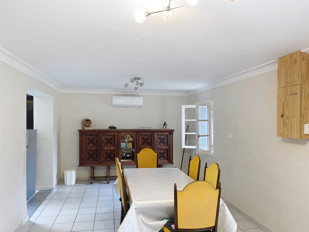 3d28493c 3c4d 48c5 8928 e34a4ee911f7