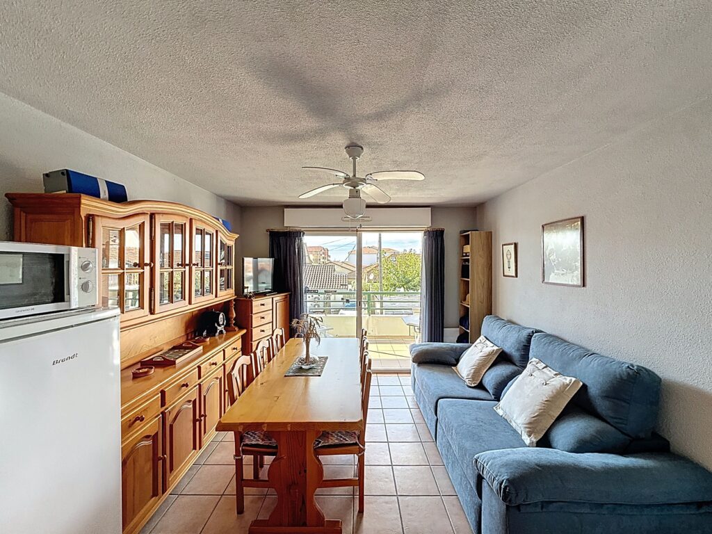 15e80323 6251 457b a1fc e04fa4609ddb