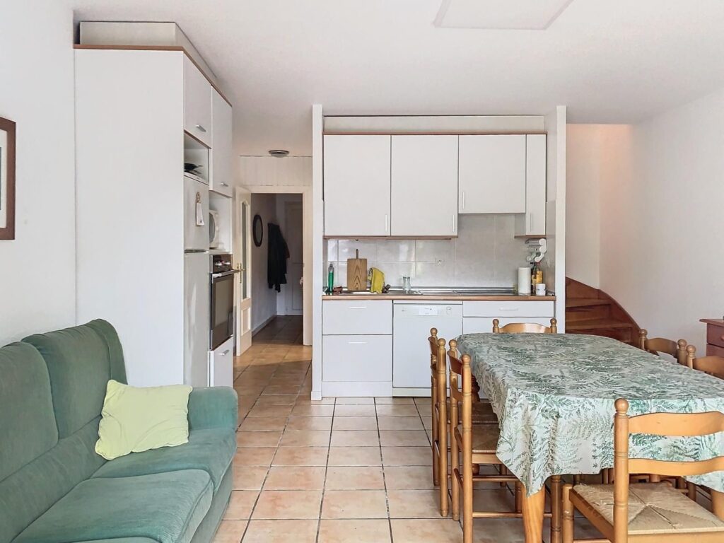 293c4eb9 6e9a 40aa 88fd e3ca0aba8b95