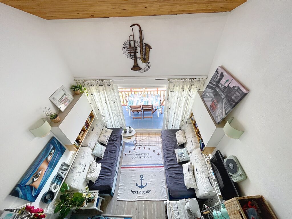 9628b89b 902c 47c4 b4db b0bf922996ab