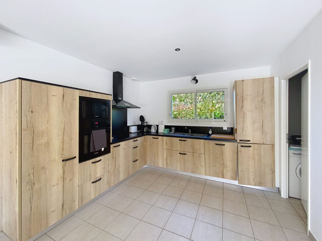 20c125f2 f78a 4560 8e91 bec19b0c420c