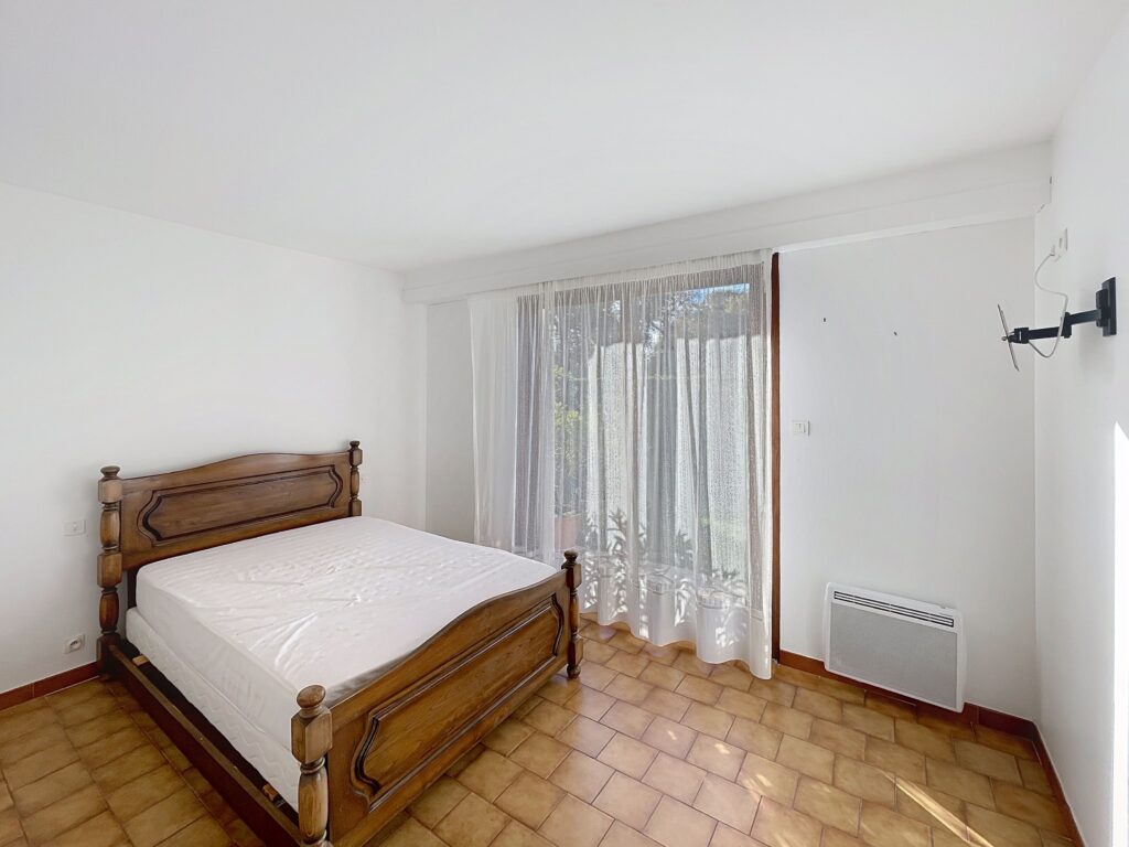 f83c602c dc68 4d25 986f 8d1e5537d1ba 1