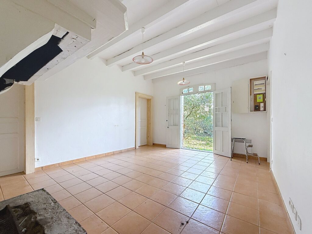 6a9e7237 17e5 4e3f a5d6 72cb1cbbacbf