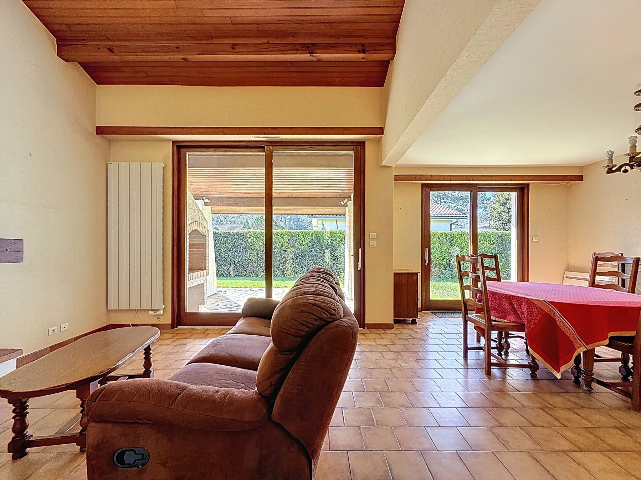 ca0dc9ab 2bdd 45cc b04b 64c1e6f6ed0b