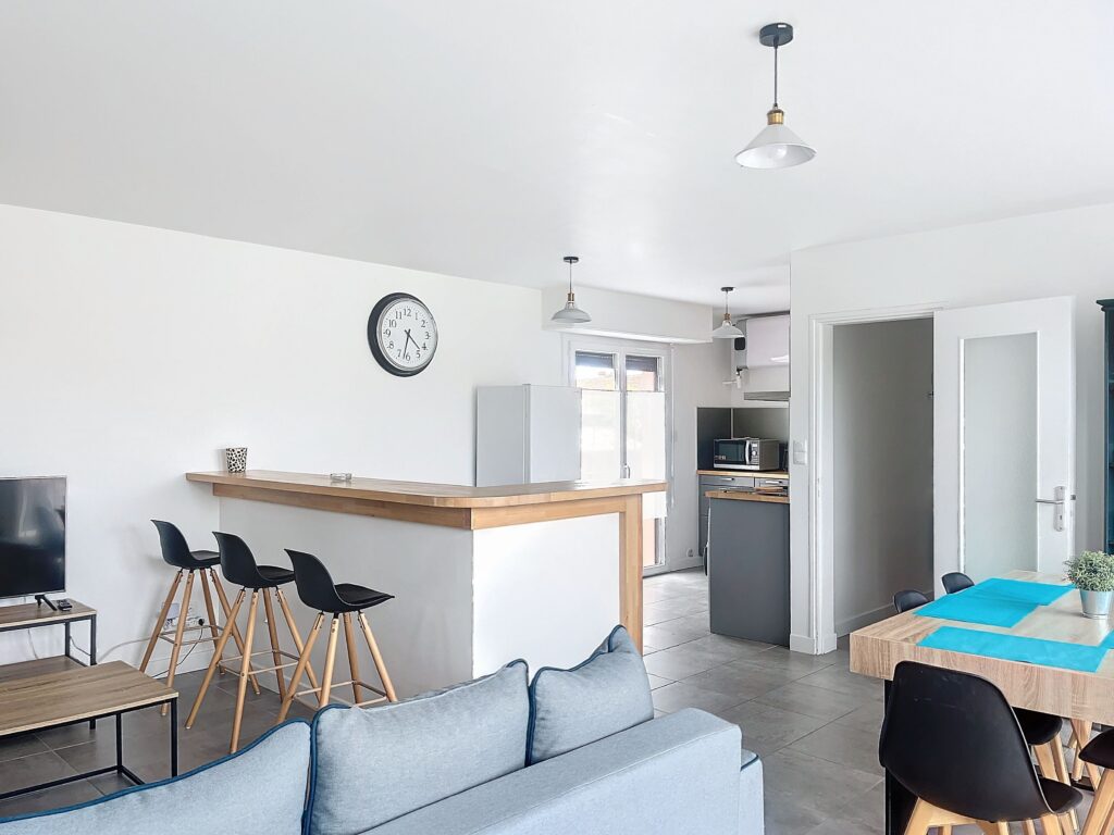 06ed0ab0 6a10 421c 8198 fcce0cb9c571