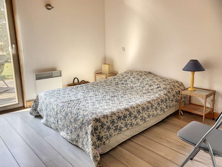 CHAMBRE 1