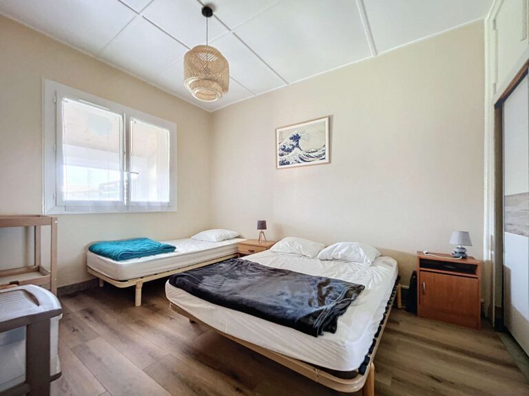 CHAMBRE 1
