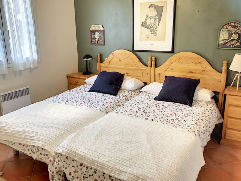 CHAMBRE 1