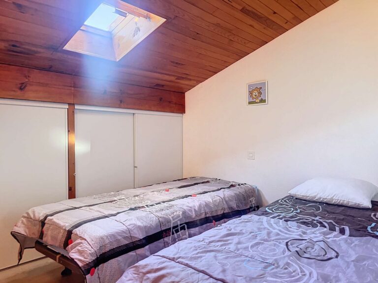 CHAMBRE 2 MEZZANINE
