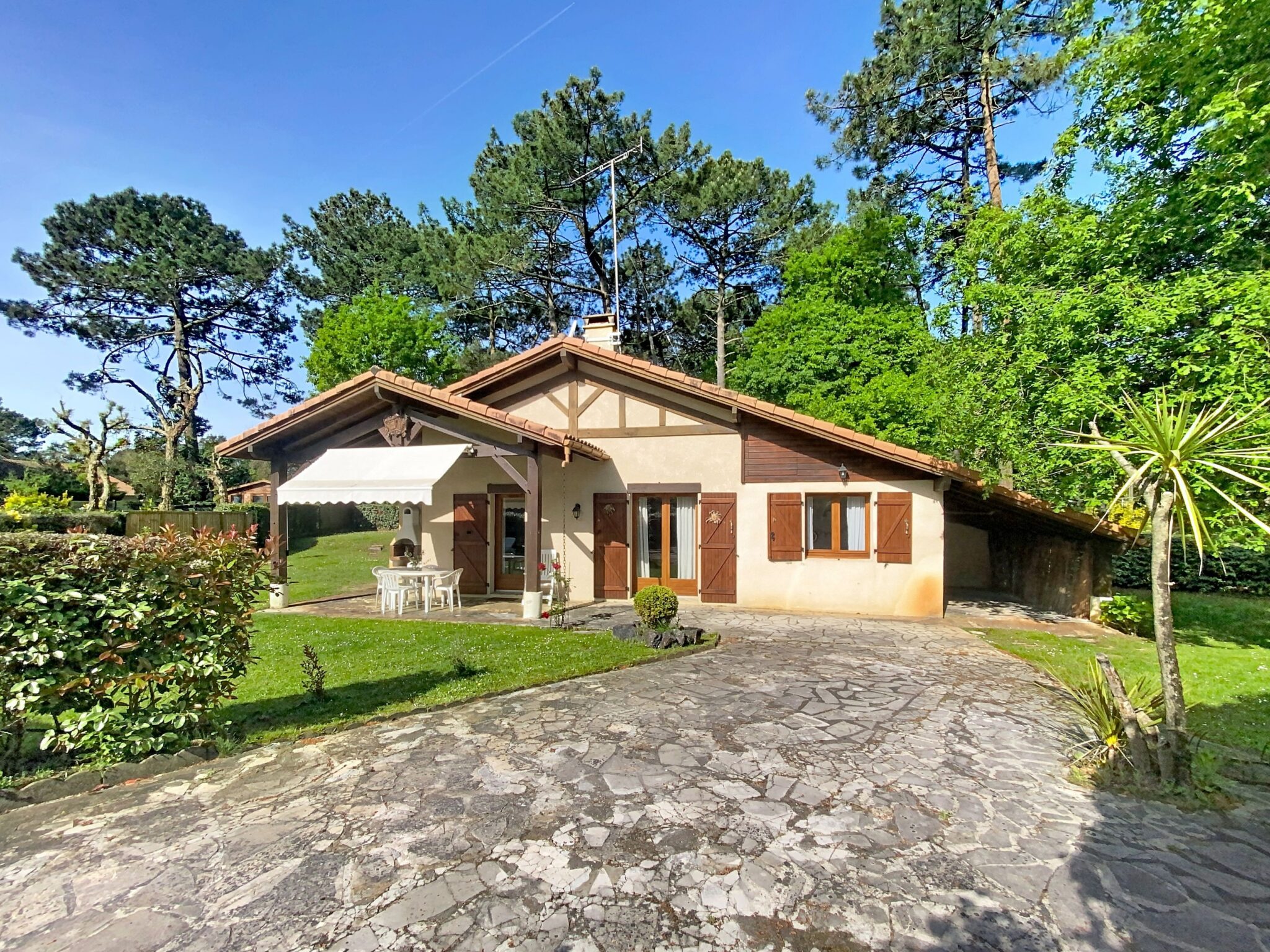 Maison avec jardin au calme, à proximité de la plage située à Soustons Plage