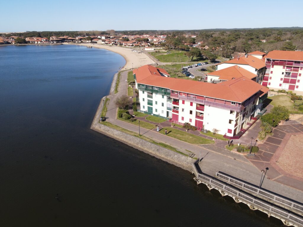 9b057075 c587 4a0f a7d1 771d2a1346b5