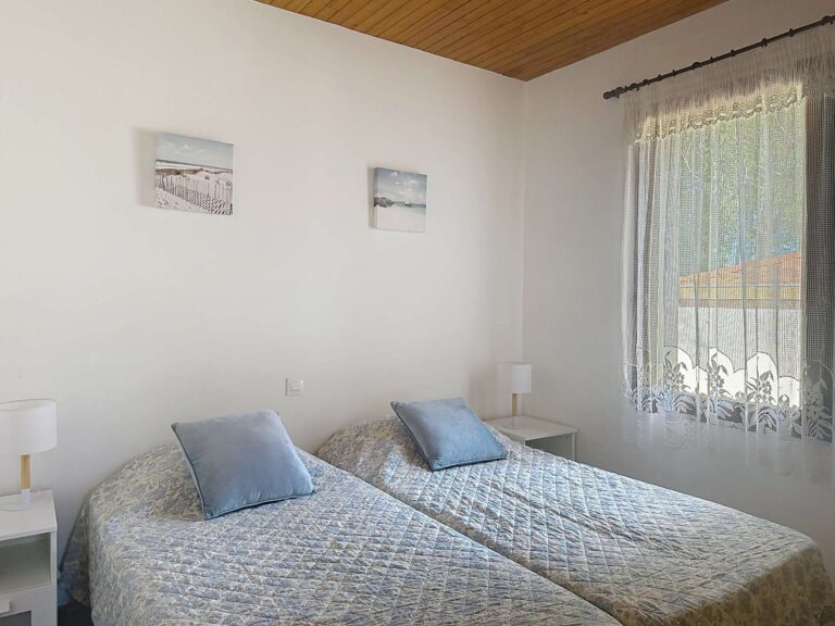 CHAMBRE 1